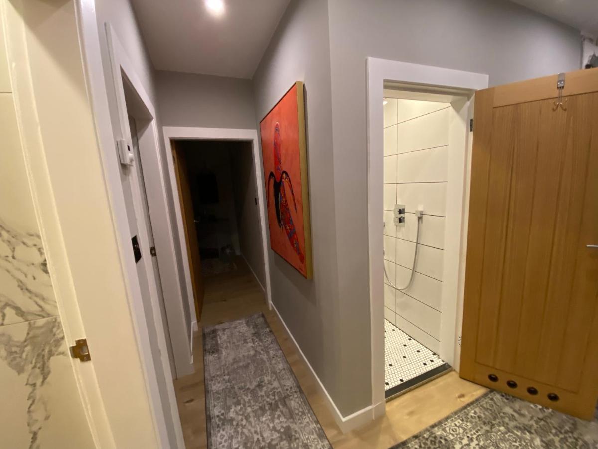 Lovely 3 Bed With Jacuzzi, Close To Airport, Driveway, Wifi Édimbourg Extérieur photo
